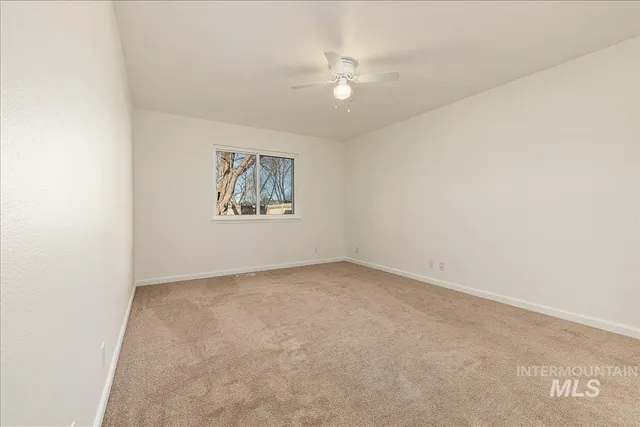 $449,888 | 411 Hawthorne Street, Nampa, ID 83686