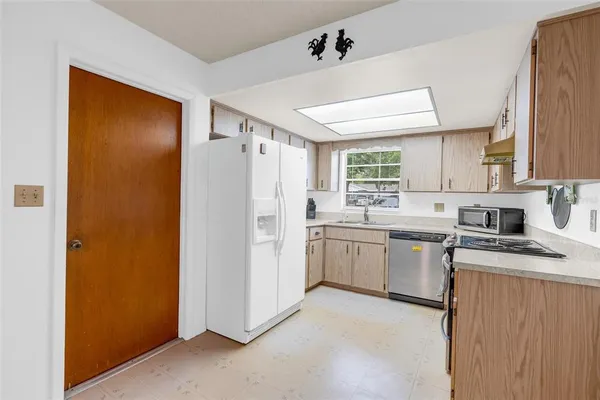 $569,000 | 805 11th Avenue, New Smyrna Beach, FL 32169