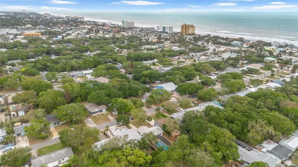 $569,000 | 805 11th Avenue, New Smyrna Beach, FL 32169