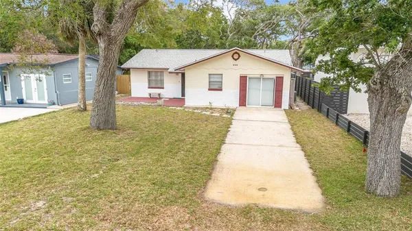 $569,000 | 805 11th Avenue, New Smyrna Beach, FL 32169