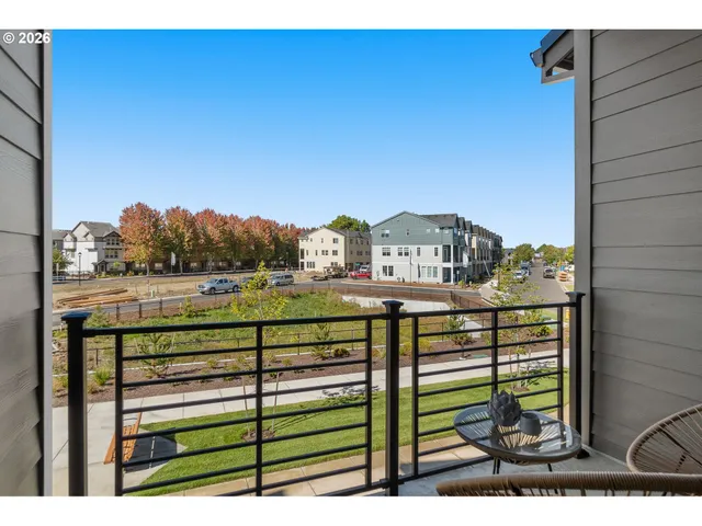 $409,500 | 3413 Southeast Everwood Lane, Hillsboro, OR 97123