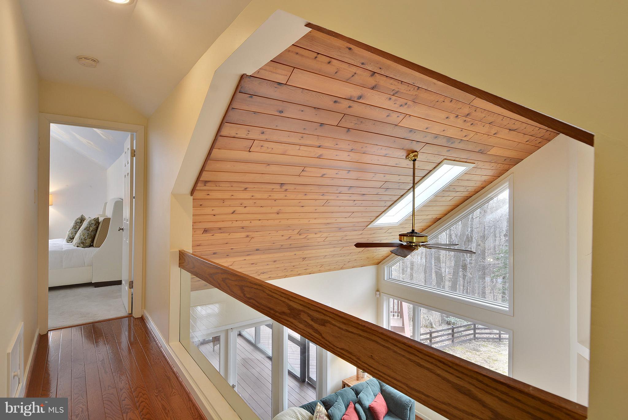 726 Intrepid Way Davidsonville, MD 21035 - Photo 22 of 30 Upper hall overlook