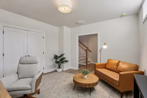 $647,500 | 1617 Hampton Street, Nashville, TN 37207