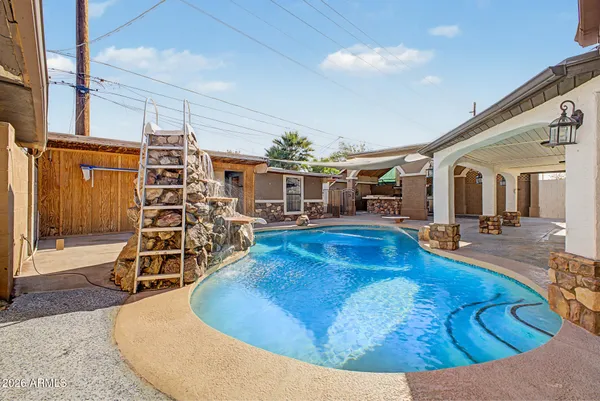 $415,000 | 2539 West Luke Avenue, Phoenix, AZ 85017