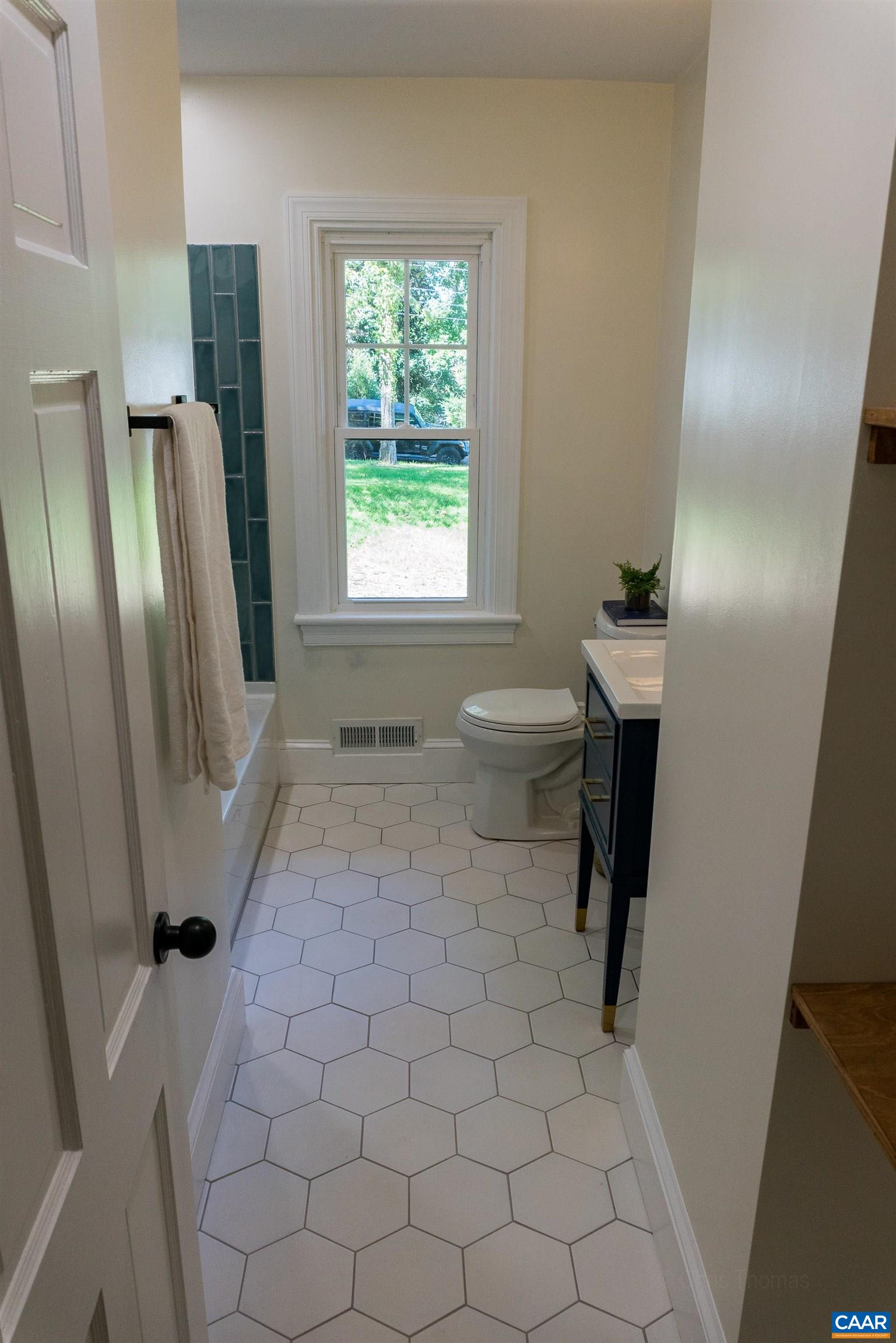 1820 Meadowbrook Heights Road Charlottesville, VA 22901 - Photo 24 of 52 Gallery Image 24