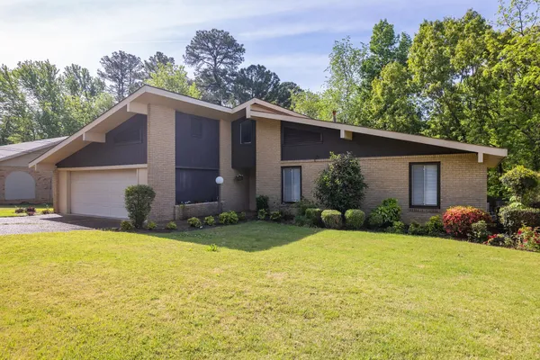 $249,000 | 36 McDaniel Drive, Jackson, TN 38305