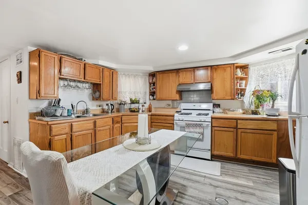 $570,000 | 3240 West Cortez Street, Chicago, IL 60651