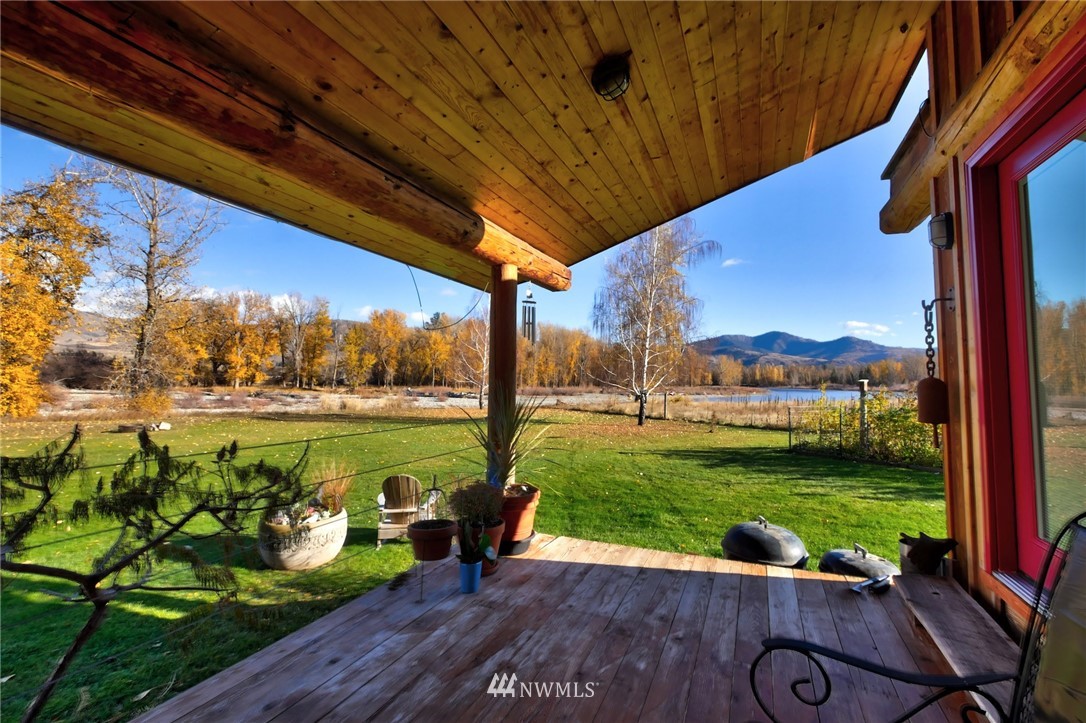 6 Beaver Pond Road Twisp, WA 98856 - Photo 18 of 40 a view of a ocean from a balcony