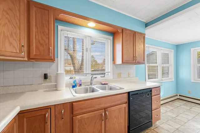 $118,000 | 122 East Allen Street, Farmer City, IL 61842