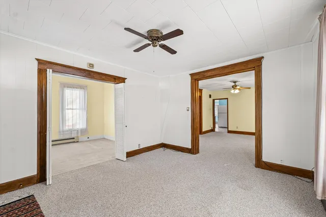 $118,000 | 122 East Allen Street, Farmer City, IL 61842