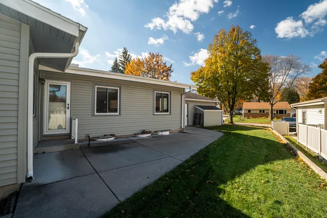 $315,000 | 7316 Earl Avenue, Greendale, WI 53129