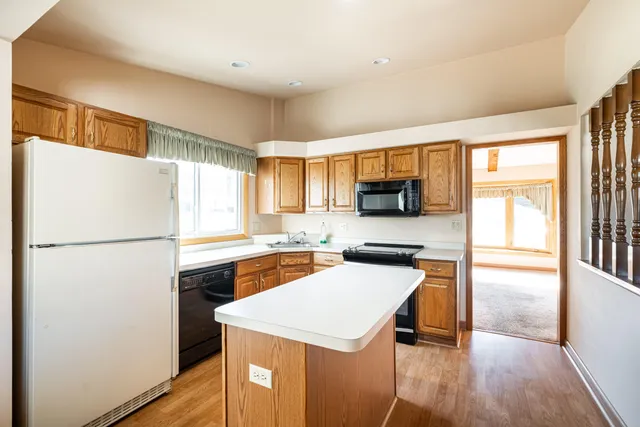 $315,000 | 7316 Earl Avenue, Greendale, WI 53129