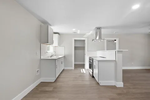 $297,500 | 713 Burkett Street, Taylor, TX 76574