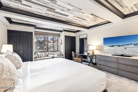 $2,850,000 | 130 Daybreak Ridge Road, Unit HS613, Avon, CO 81620