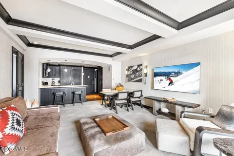 $2,850,000 | 130 Daybreak Ridge Road, Unit HS613, Avon, CO 81620