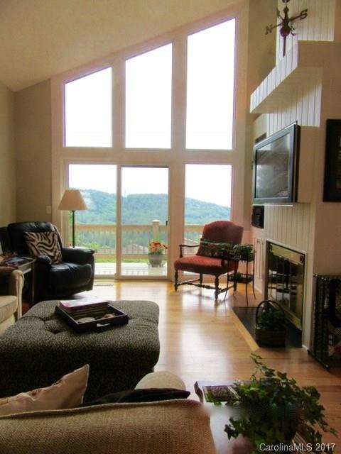 118 Country Ridge Road, Unit 5 Laurel Park, NC 28739 - Photo 3 of 18