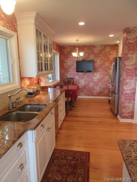 118 Country Ridge Road, Unit 5 Laurel Park, NC 28739 - Photo 5 of 18