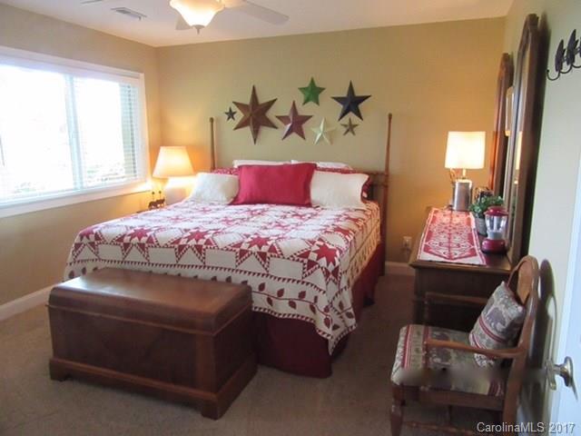 118 Country Ridge Road, Unit 5 Laurel Park, NC 28739 - Photo 10 of 18