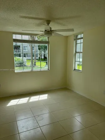 $2,700 | 655 Southwest 111th Way, Unit 108, Pembroke Pines, FL 33025