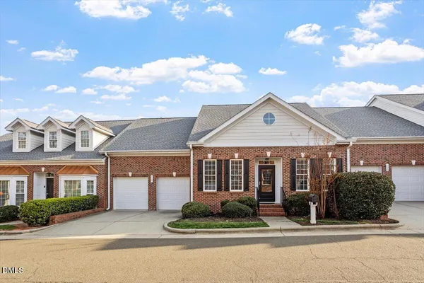 $615,500 | 108 Alden Village Court, Cary, NC 27519