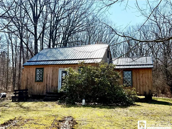 $99,900 | 1985 Route 5 Sheridan Ny 14136, Silver Creek, NY 14136