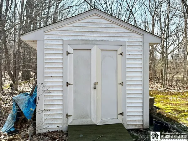 $99,900 | 1985 Route 5 Sheridan Ny 14136, Silver Creek, NY 14136