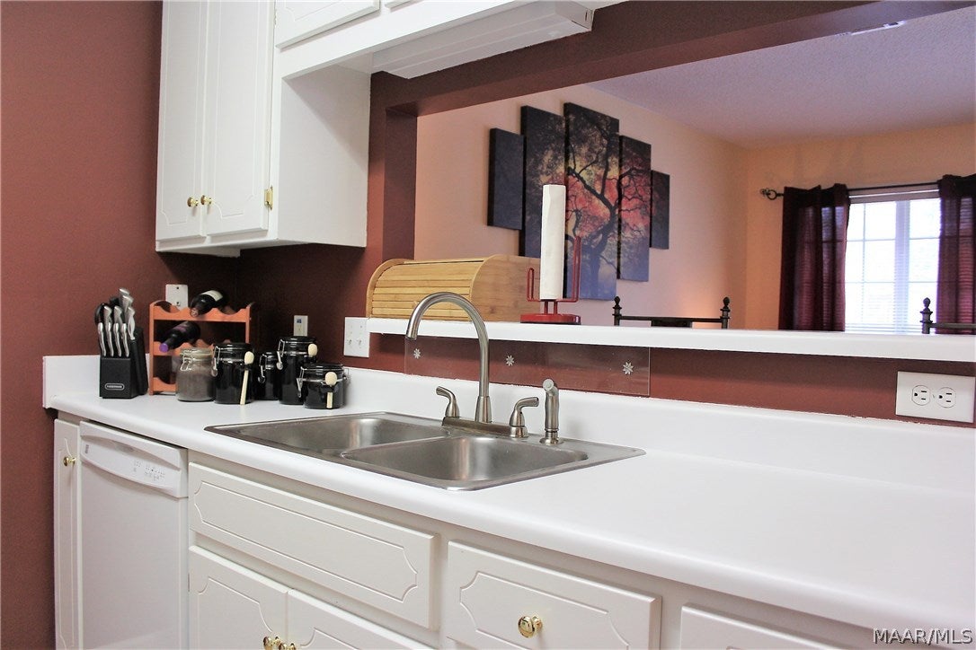 146 South Spring View Drive Enterprise, AL 36330 - Photo 15 of 40 Gallery Image 15