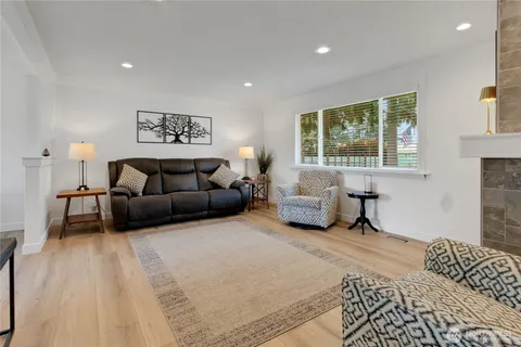 $599,000 | 3713 Tahoma Place West, University Place, WA 98466