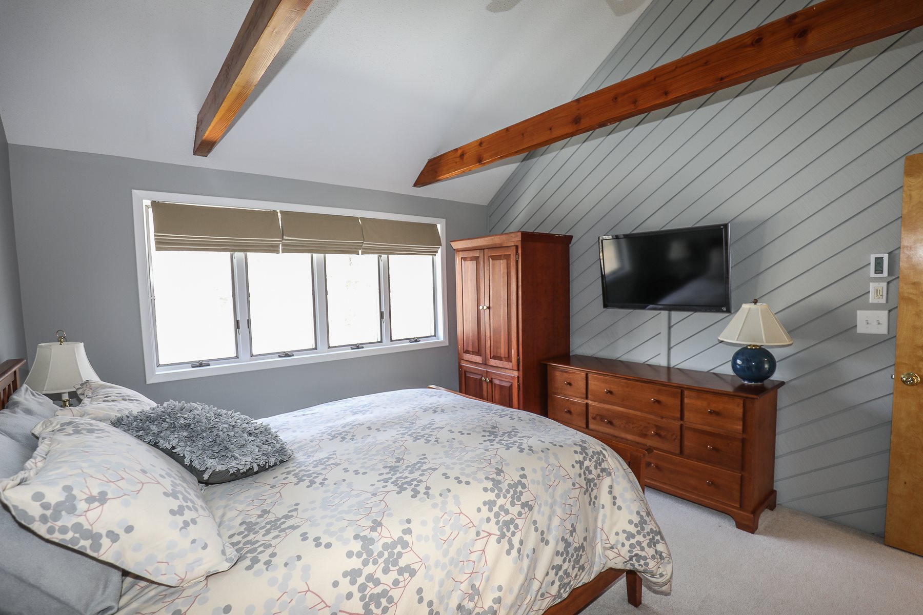 48 Tyler Spring Way, Unit 3 Waterville Valley, NH 03215 - Photo 18 of 27