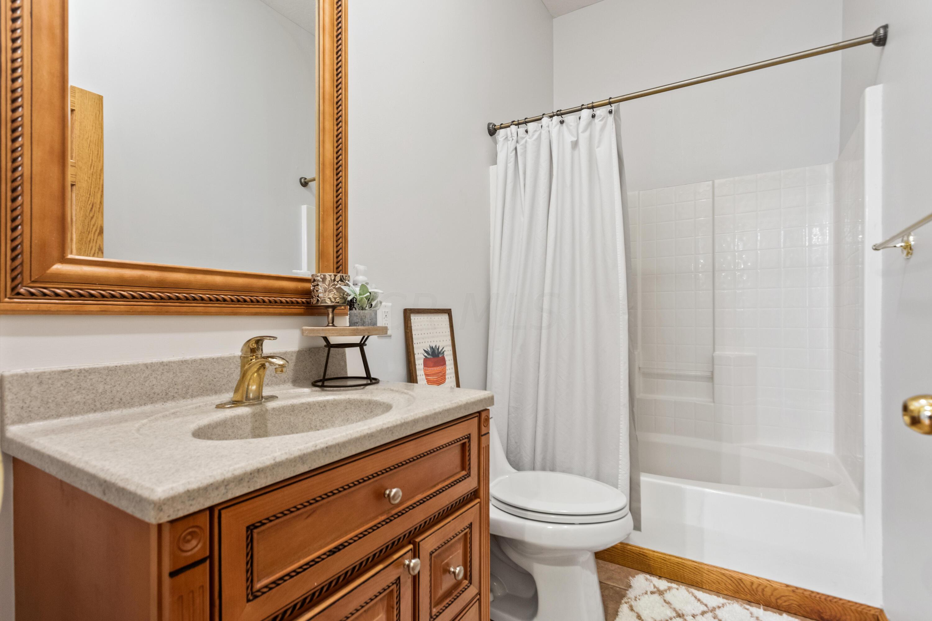 1046 Ridge Drive Circleville, OH 43113 - Photo 20 of 42 7G5A0016