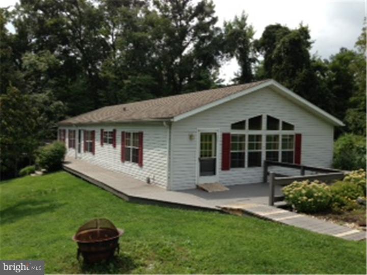 1212 Ridge Road Pottstown, PA 19465 - Photo 4 of 10 Gallery Image 4