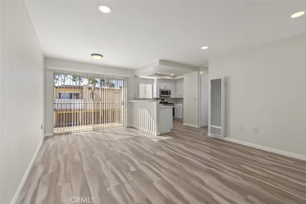 $2,100 | 8092 Graziadio Drive, Unit 3, Huntington Beach, CA 92646