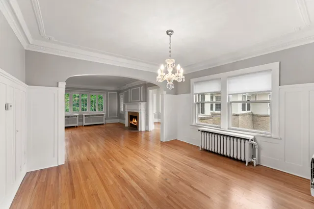 $2,500 | 1501 Summit Avenue, Unit B, St. Paul, MN 55105