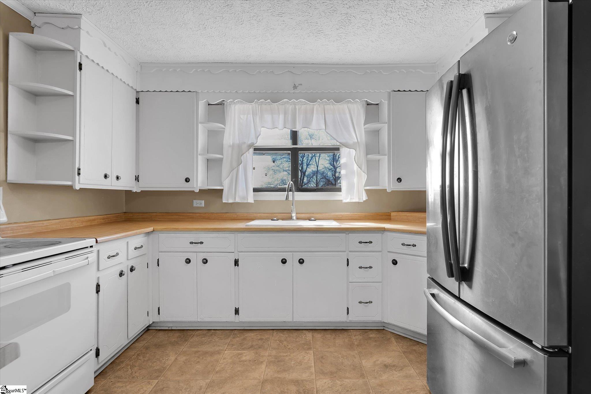 188 Cherokee Road Pelzer, SC 29669 - Photo 14 of 29