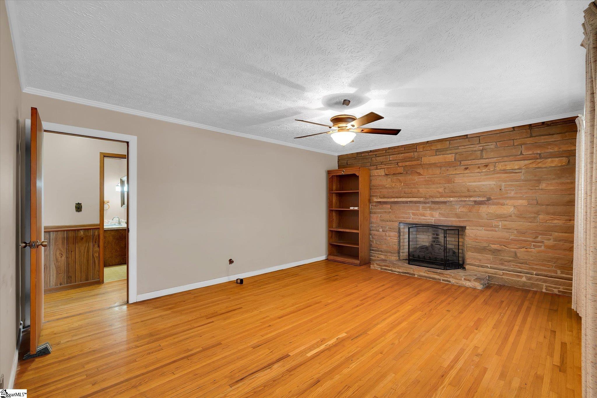 188 Cherokee Road Pelzer, SC 29669 - Photo 4 of 29