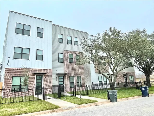 $3,750 | 710 Vassar Court, Unit A, College Station, TX 77840