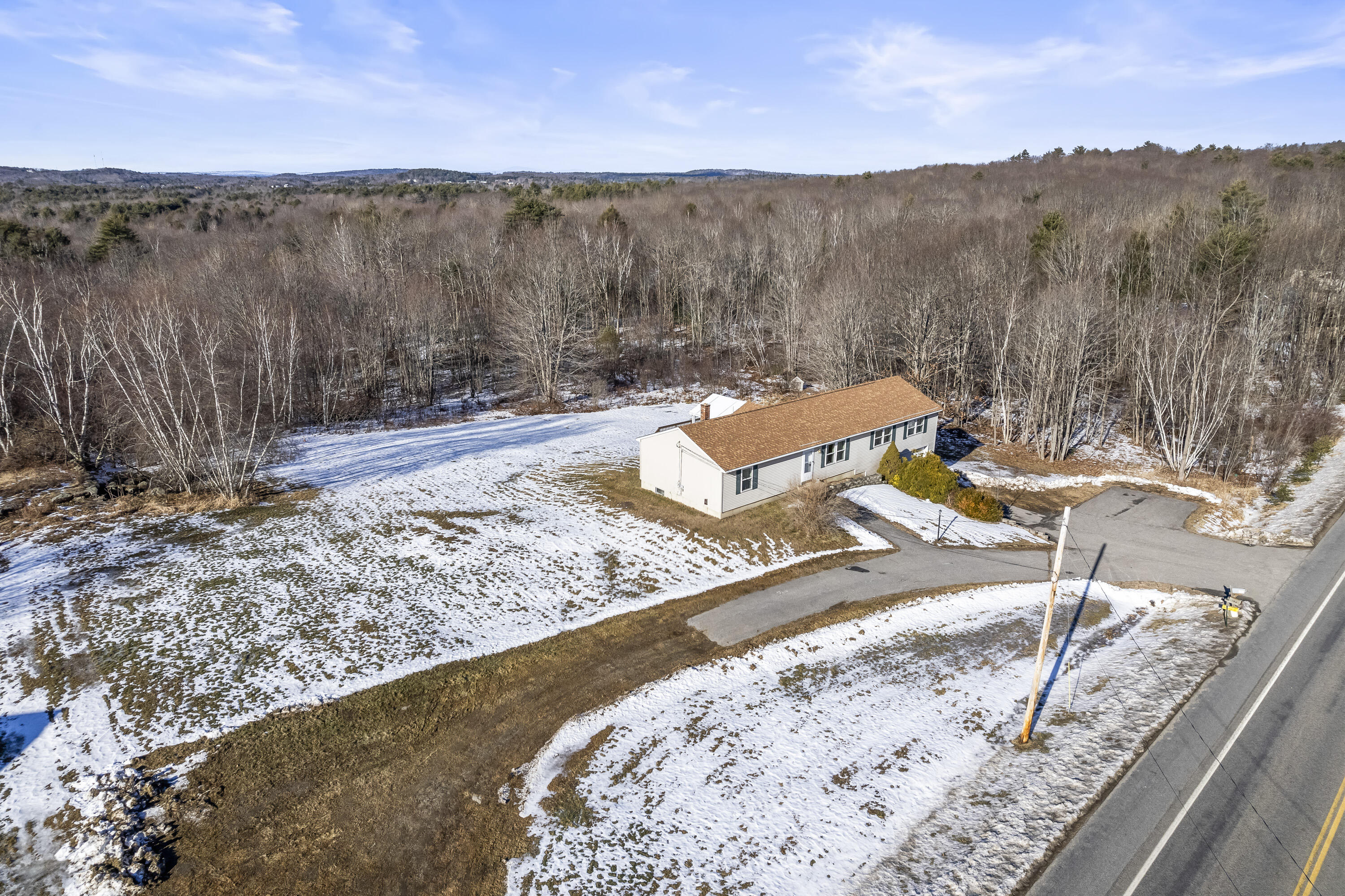 643 Middle Road Sabattus, ME 04280 - Photo 9 of 55 643 Middle Road_107