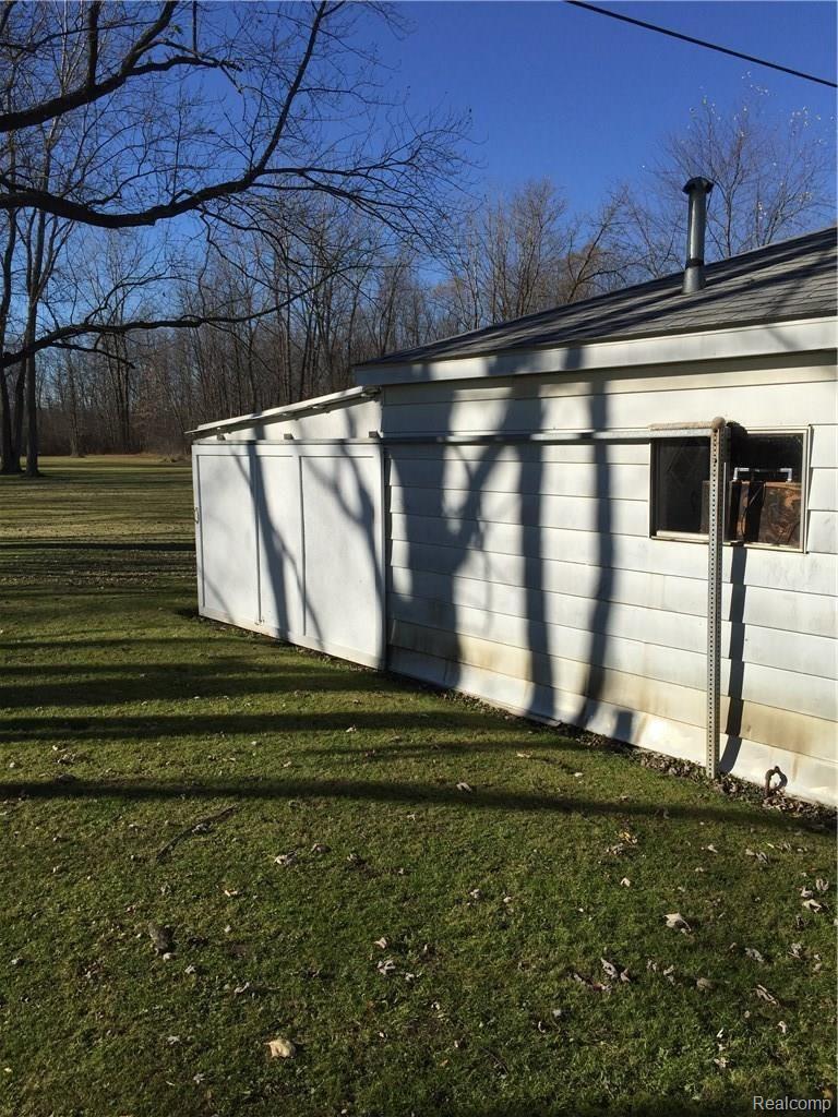 6992 Haggerty Road Belleville, MI 48111 - Photo 4 of 12 IMG_1453.JPG