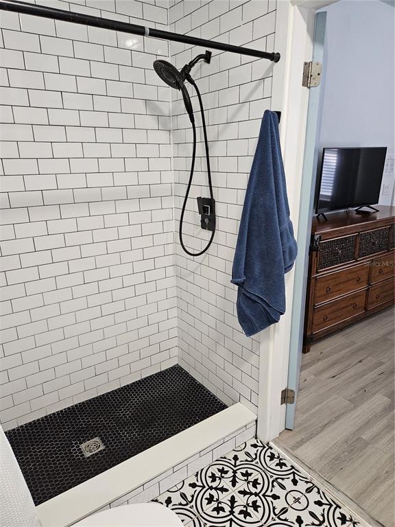 42 Menendez Road St. Augustine, FL 32080 - Photo 14 of 31 a bathroom with a shower