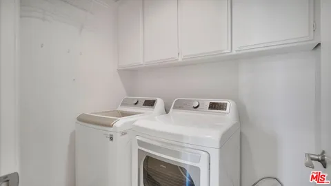 $675,000 | 13920 Moorpark Street, Unit 106, Sherman Oaks, CA 91423
