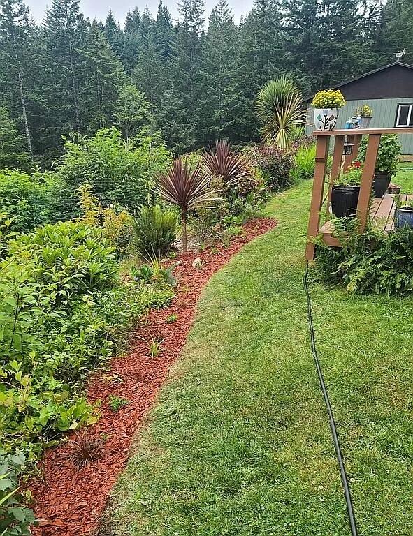 68593 Ridge Road North Bend, OR 97459 - Photo 43 of 53 45