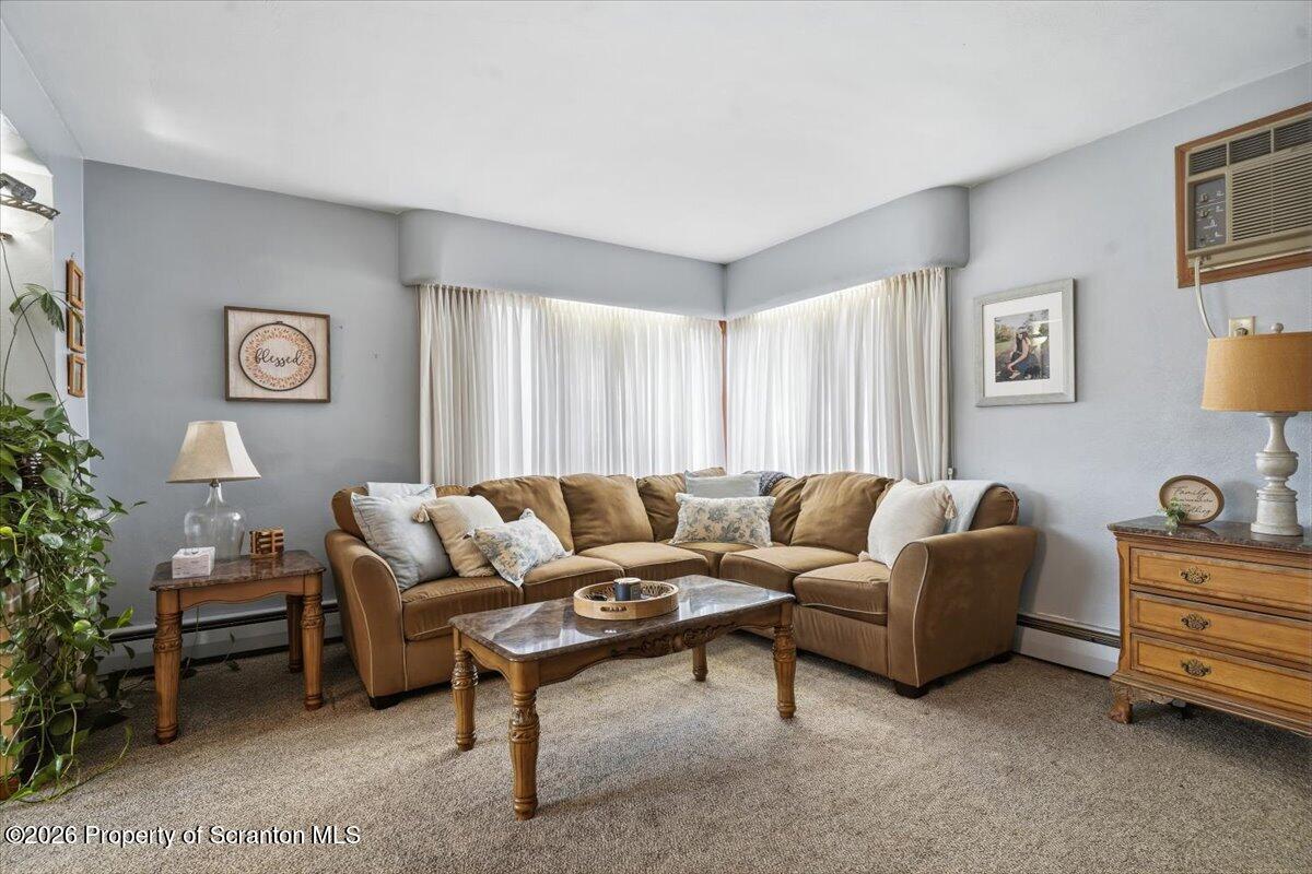 201 Moosic Road Old Forge, PA 18518 - Photo 10 of 49 Living Room