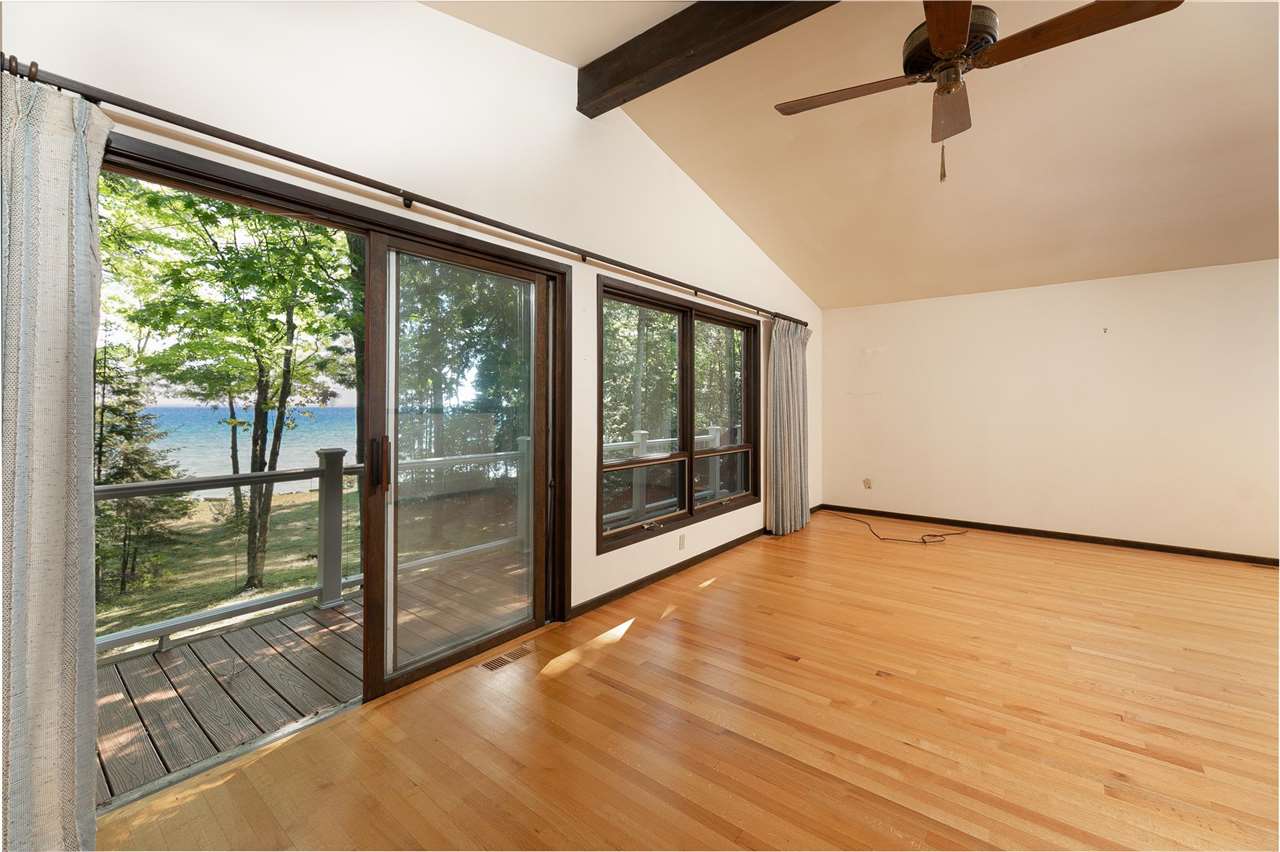4778 North Omena Point Road Omena, MI 49674 - Photo 10 of 45 1893235-9.JPG