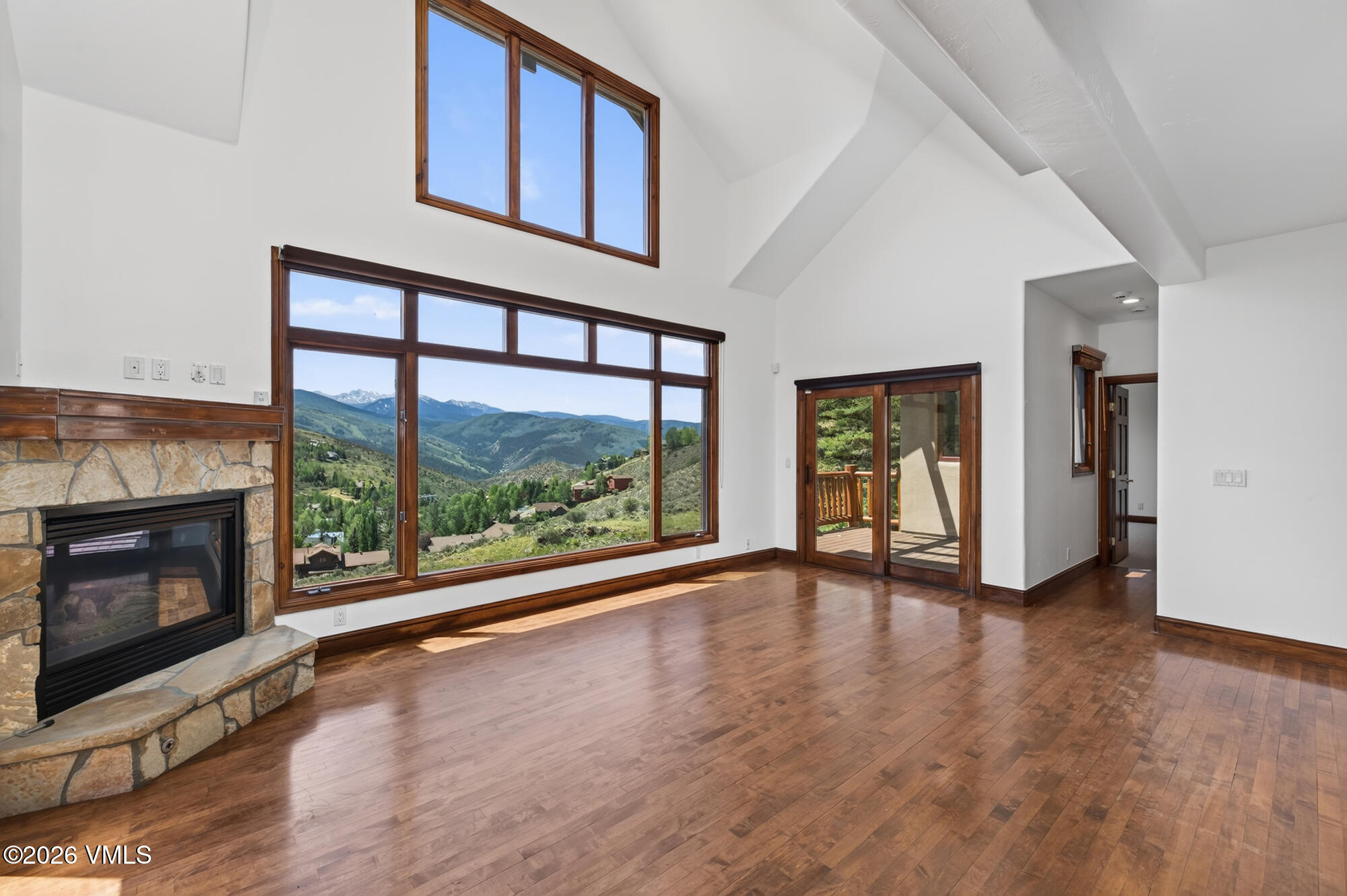 3121 Wildridge Road, Unit B Avon, CO 81620 - Photo 4 of 42 7E3A2755