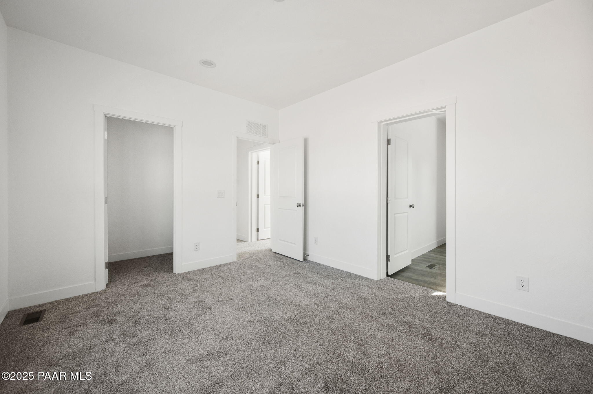39 East Abra Road Paulden, AZ 86334 - Photo 14 of 23 a view of an empty room