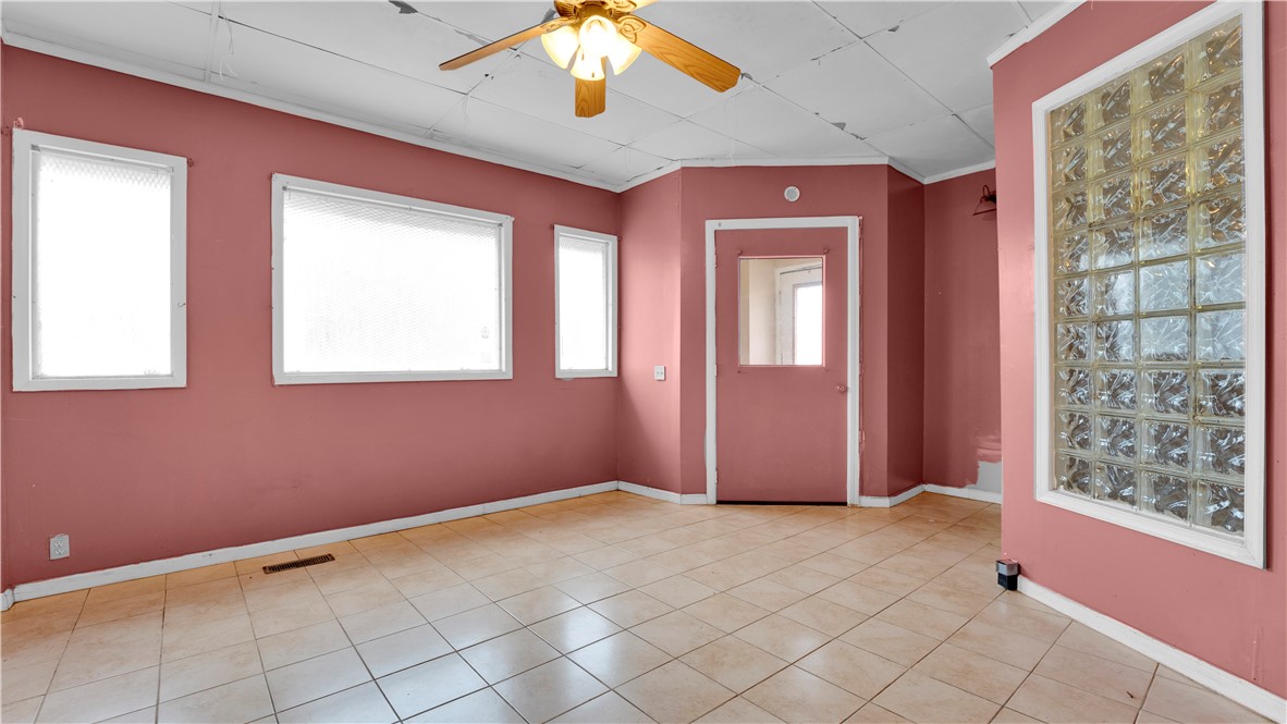 764 Jay Street, Unit 2 Rochester, NY 14606 - Photo 5 of 26