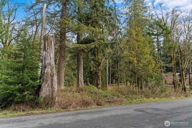 $1,299,000 | 27117 Grand Ridge Drive, Issaquah, WA 98029