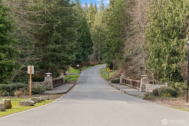 $1,299,000 | 27117 Grand Ridge Drive, Issaquah, WA 98029