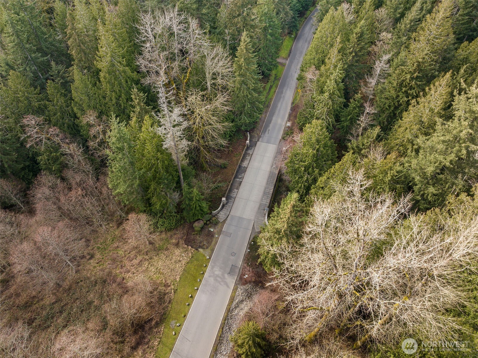 27117 Grand Ridge Drive Issaquah, WA 98029 - Photo 21 of 29