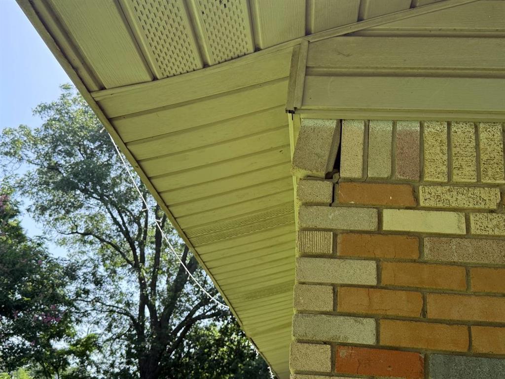 802 North Main Street Tioga, TX 76271 - Photo 10 of 20